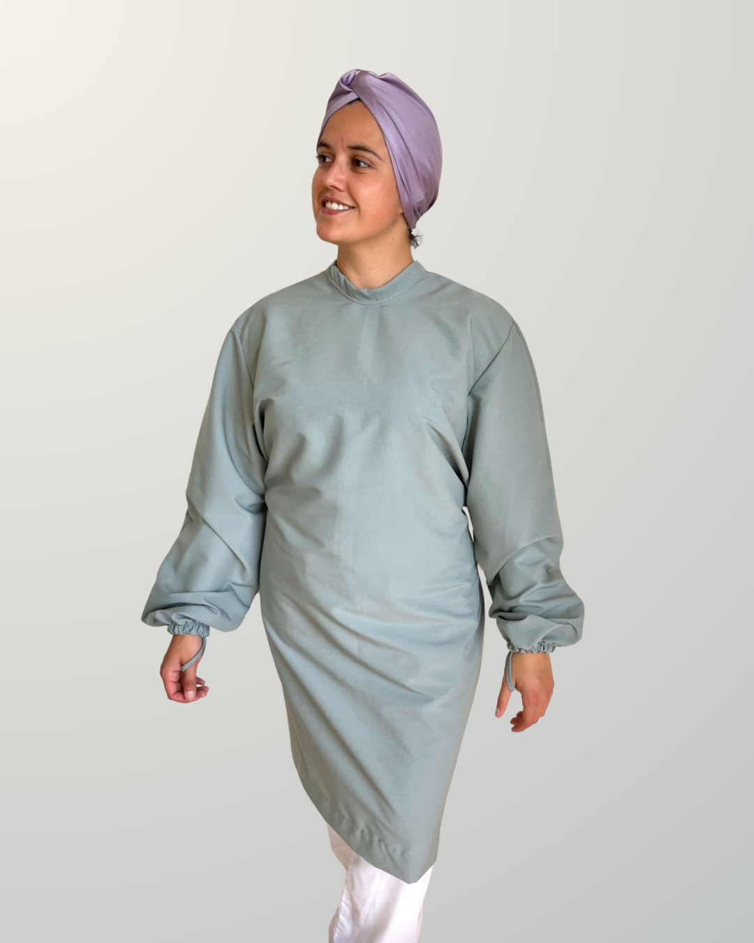 Bata clínica antifluidos - Gris